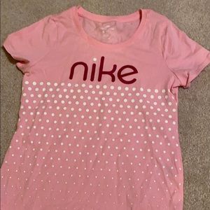 Nike yee